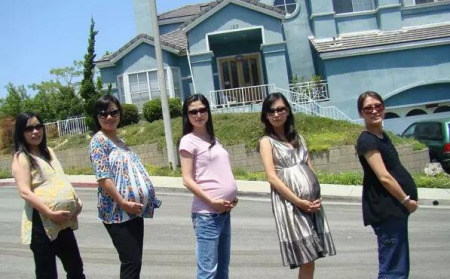 月子中心里的中國孕婦們