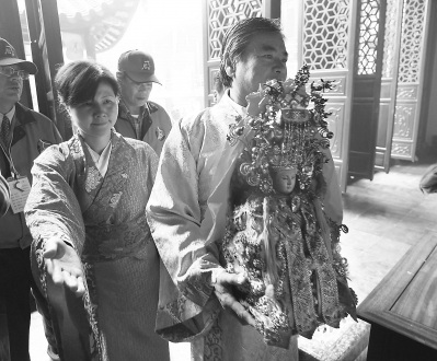 馬祖天后宮信眾護送媽祖金身鑾駕到福建船政天后宮進香。（資料圖片）
