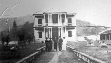 1931年時(shí)的大埔三河壩中山紀(jì)念堂、中山公園歷史風(fēng)貌。