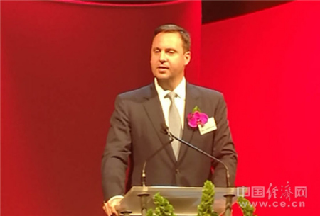 圖為澳大利亞貿(mào)易和投資部長喬博發(fā)表主旨演講。（中國經(jīng)濟網(wǎng)記者 翁東輝 攝）