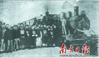 在1909年11月的《遠(yuǎn)東經(jīng)濟評論》，記錄了1906年潮汕鐵路通車運營，這也是所能見到最早的潮汕鐵路圖片。丁銓 供圖