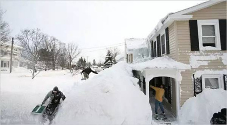 美國中東部地區(qū)很多城市被大雪覆蓋 美國中東部地區(qū)很多城市被大雪覆蓋
