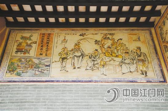 公祠墻壁上有著精美的壁畫。