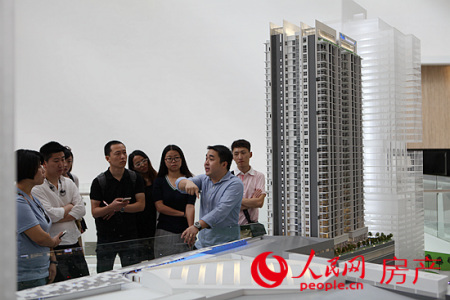 馬來西亞以相對中國一線城市較低的房價，成為中國人海外投資、置業(yè)的新寵。人民網(wǎng) 伍振國/攝