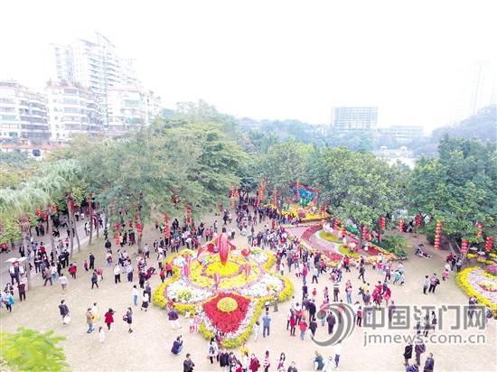 東湖公園舉辦的迎春花會，是最受市民喜愛的一道傳統(tǒng)“招牌菜”。 景區(qū)提供