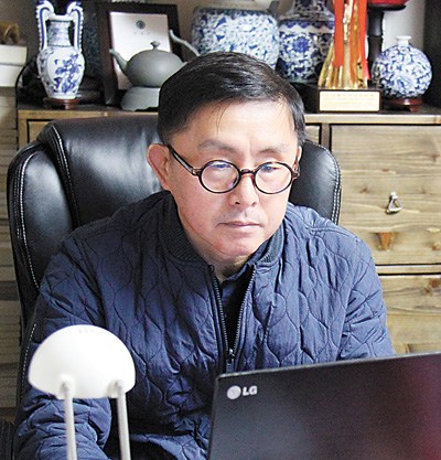 韓國翻譯家金泰成。 　　本報記者 陳尚文攝