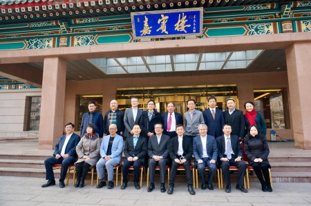 　僑創(chuàng)聯(lián)盟顧問、中國僑聯(lián)特聘專家以及20位聯(lián)盟副理事長出席會議。中國經(jīng)濟(jì)網(wǎng)記者 蘇琳攝。