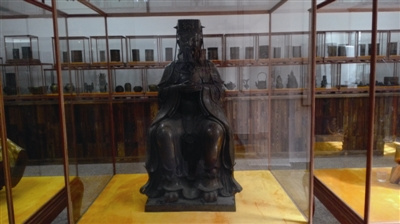 劉伯溫銅像（清代）。