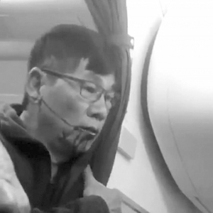 在美聯航航班上遭遇暴力對待的陶大偉。