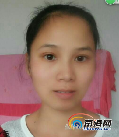 圖為黃鳳英。