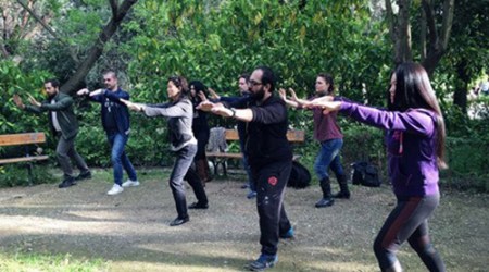 希臘雅典的“公園武”正悄然開啟。(圖片來源：中國僑網(wǎng))