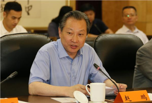 江蘇省人大常委會(huì)副主任趙鵬主持會(huì)議 江蘇省人大常委會(huì)副主任趙鵬主持會(huì)議