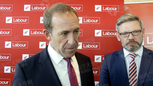 Andrew Little接受專訪(新西蘭天維網(wǎng)) Andrew Little接受專訪(新西蘭天維網(wǎng))