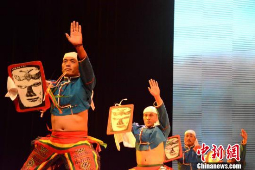 圖為金門縣臺灣(原住民)協(xié)進會舞蹈隊?！埥鸫?攝