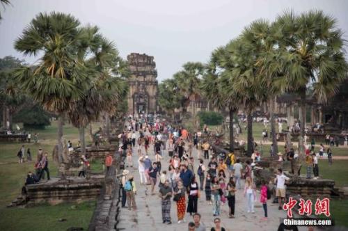 資料圖：柬埔寨旅游景點(diǎn)吳哥窟。 <a target='_blank' >中新社</a>記者 洪堅(jiān)鵬 攝