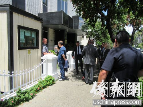 警方在現場(美國《僑報》/翁羽 攝) 警方在現場(美國《僑報》/翁羽 攝)