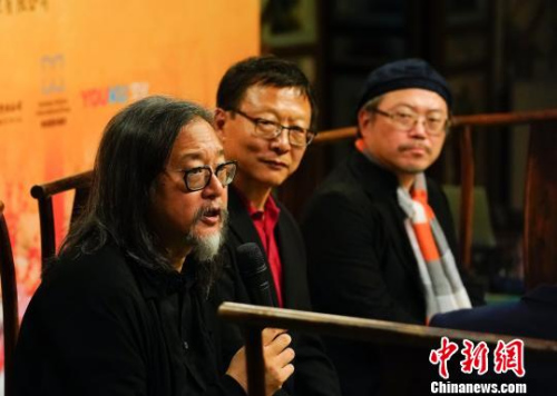 左起分別是賴聲川、盛宗亮、葉錦添 杜洋 攝