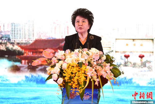 9月10日，第九屆世界華文傳媒論壇在福州開幕。國務(wù)院僑辦主任裘援平出席開幕式并致辭。<a target='_blank' >中新社</a>記者 王東明 攝