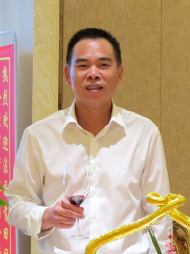 法國青田同鄉(xiāng)會(huì)會(huì)長孫少榮。（《歐洲時(shí)報(bào)》/萬淑艷 攝）