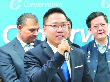 聯(lián)邦保守黨候選人鄒大松。(加拿大《明報(bào)》)