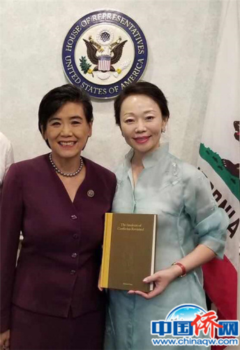 美國第一位國會女參議院參議員趙美心女士，對論語詮解英文版贊賞有加