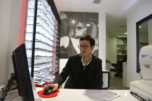 “華二代”陳崇準備到上海去開分店。