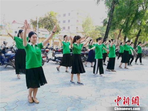 圖為“運(yùn)動(dòng),我最美”現(xiàn)場(chǎng)。 校方提供