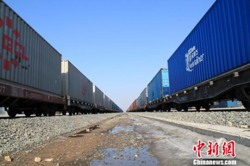 去年1至12月底，“長滿歐”班列進出口合計26538標箱，承運進出口貨值超9.91億美元。長春國際陸港發(fā)展有限公司供圖
