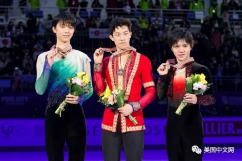 2017年四大洲錦標(biāo)賽上，陳巍戰(zhàn)勝羽生結(jié)弦(左)奪冠 (圖來(lái)源：美國(guó)中文網(wǎng))