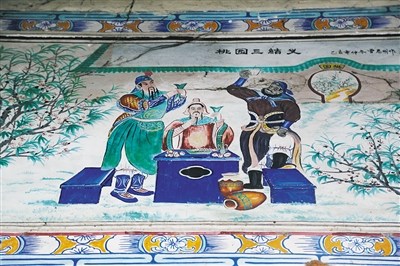 文昌鋪前鎮(zhèn)地太村村廟內(nèi)的壁畫。特約記者 黃良策 攝