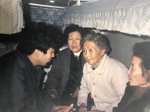 1992年，三位韓籍“慰安婦”到北京尋求童增的支持。受訪者供圖