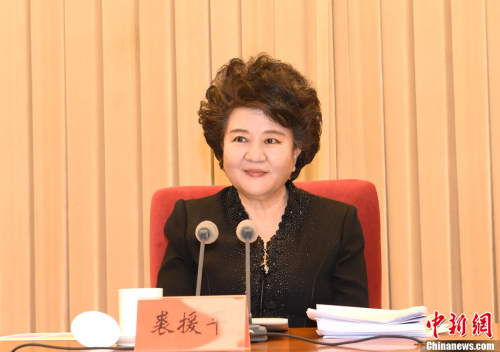 1月23日，全國僑辦主任會議在北京召開。中國國務(wù)院僑辦主任裘援平作工作報(bào)告，總結(jié)了2017年僑務(wù)工作取得的新進(jìn)展、新成績，并要求2018年僑務(wù)工作要有新氣象新作為。<a target='_blank' >中新社</a>記者 張勤 攝