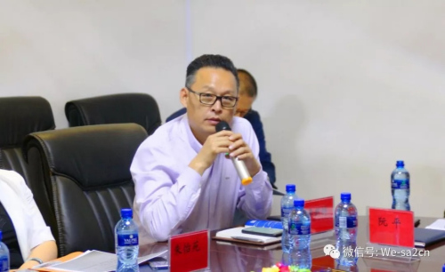 全非洲中國和平統(tǒng)一促進會李新鑄會長代表僑界發(fā)言。(圖片來源：南非僑網(wǎng)微信公眾號)