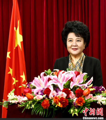 在新春佳節(jié)即將到來之際，中國(guó)國(guó)務(wù)院僑務(wù)辦公室主任裘援平在北京發(fā)表農(nóng)歷戊戌年新春賀詞，向華僑華人和歸僑僑眷致以節(jié)日問候。<a target='_blank' >中新社</a>記者 張勤 攝