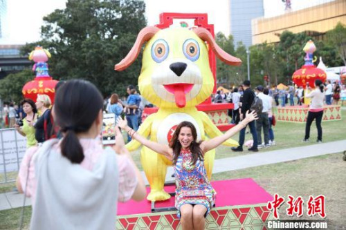 “悉尼中國新年燈會”開幕。陶社蘭 攝