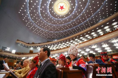 3月5日，十三屆全國人大一次會(huì)議在北京人民大會(huì)堂開幕。 <a target='_blank' >中新社</a>記者 劉震 攝