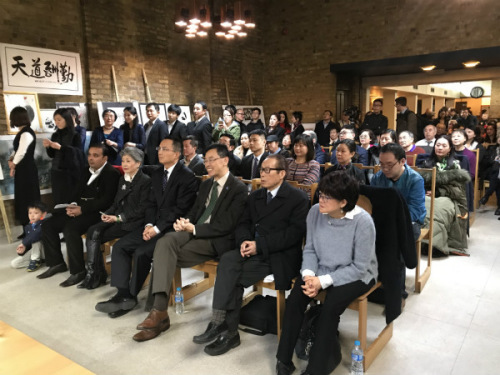 百余位華僑華人參加了當(dāng)天的活動(dòng)。