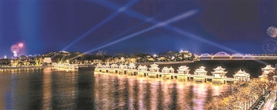 湘子橋，中國四大古橋之一，湘子橋的夜色別有一番情趣。
