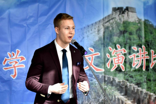 母語(yǔ)非漢語(yǔ)高級(jí)組容克文Ryan Walker。(加拿大《環(huán)球華報(bào)》)
