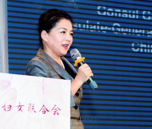 駐奧克蘭總領(lǐng)事許爾文女士致辭。