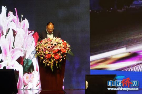 美國威特集團董事長李學(xué)海演講?！∪轿木?攝