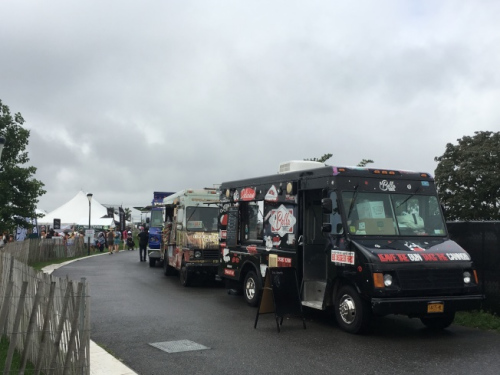 總督島上新增的移動餐車。(《世界日報》記者張筠/攝影)