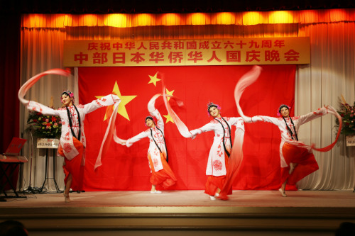  中國(guó)古典舞蹈《梨花頌》