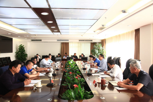 中國僑聯(lián)10月8日在京召開“發(fā)揮僑聯(lián)作用、弘揚中華文化、講好中國故事”專題座談會。（主辦方供圖）