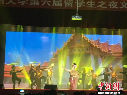 晚會活動現(xiàn)場。冷桂玉 攝
