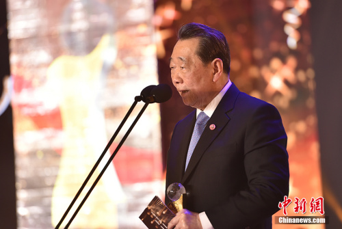 圖為正大集團(tuán)資深董事長(zhǎng)、中國(guó)僑商投資企業(yè)協(xié)會(huì)會(huì)長(zhǎng)謝國(guó)民發(fā)表演講。<a target='_blank'  >中新網(wǎng)</a>記者 翟璐 攝
