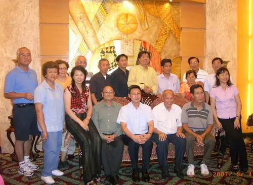 資料圖：2007年，泛美中華會(huì)館著名僑領(lǐng)黃金泉先生等7國僑領(lǐng)訪問中山 來源：廣東中山市僑聯(lián)網(wǎng)站