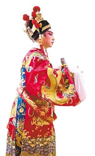 表演中的廣東粵劇院大師們。廣州日?qǐng)?bào)全媒體記者陳憂子攝