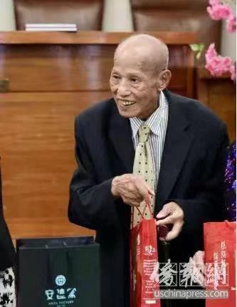 資料圖：黃金泉在洛杉磯中華會館。美國僑報記者 邱晨攝