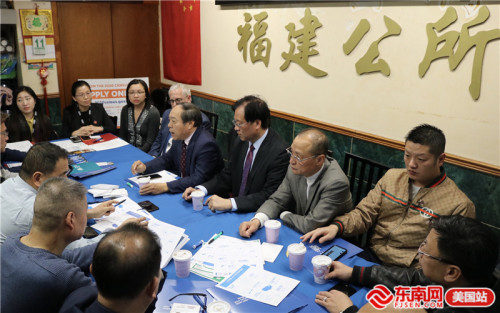 座談會(huì)現(xiàn)場。